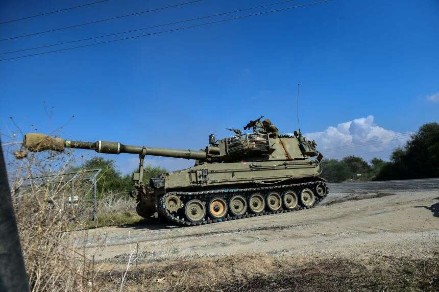 İsrail ordusunun Gazze sınırına sevkiyatı sürüyor4