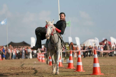 Antalya'da 2. Uluslararası Yörük Türkmen Festivali'nin açılış töreni yapıldı