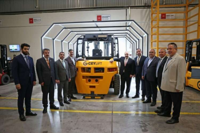 TBMM Sanayi Komisyonu, AOSB'yi ziyaret etti