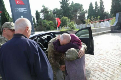 Şehit annesini duygulandıran komutan: “Karşımda şehit oğlum var zannettim”