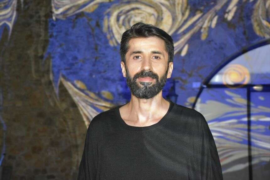 Antalya'da Kültür Yolu Festivali kapsamında Ebru Mapping gösterisi yapıldıı