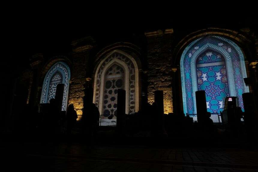 Antalya'da Kültür Yolu Festivali'nde açılan sergiler ziyaretçilerini ağırlıyor-1