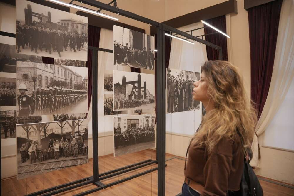 Antalya'da Kültür Yolu Festivali'nde açılan sergiler ziyaretçilerini ağırlıyor