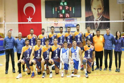 Hatay'ın erkek voleybol takımı, ligi orta sıralarda tamamlamak istiyor