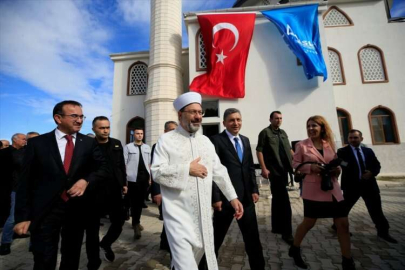 Diyanet İşleri Başkanı Erbaş, Kur'an kursu ve lojman inşaatı temel atma törenine katıldı:
