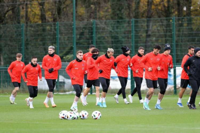 Türkiye A Millî Futbol Takımı grup liderliği hedefliyor