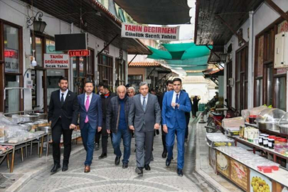 Antalya Valisi Hulusi Şahin, Elmalı ilçesini ziyaret etti