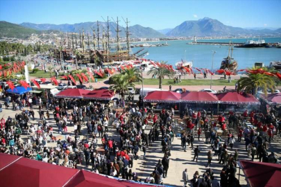 Alanya'da düzenlenen "Hamsi Festivali" başladı