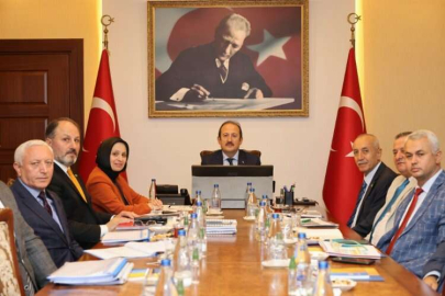 Mersin'de eğitim yatırımları değerlendirme toplantısı yapıldı