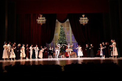 Fındıkkıran izleyenleri büyüledi