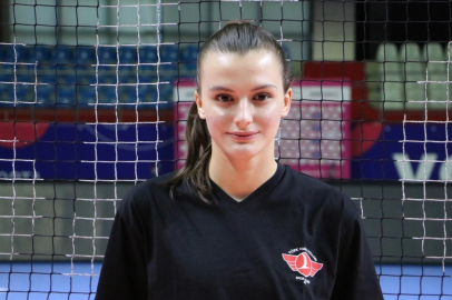 Çukurova Belediyespor, Hanife Nur Özaydınlı'yı transfer etti