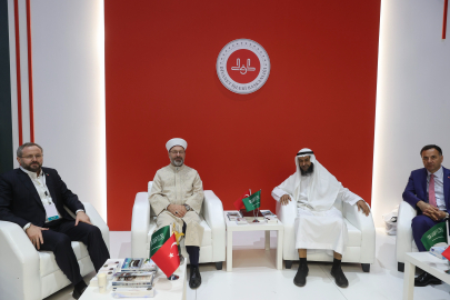 Diyanet İşleri Başkanı Erbaş: “Hacılarımıza daha nitelikli hizmet vermenin gayreti içerisindeyiz”