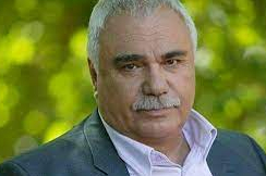 Ünlü oyuncu Halil Ergün’ün kaza yaptığı anlar kamerada: Ayağı gaz pedalına sıkışınca ölümden döndü