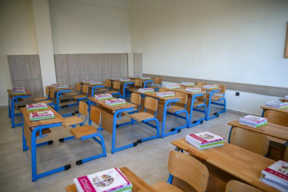 Bakan Tekin duyurdu: Pazartesi günü okullarda şehitler için 1 dakikalık saygı duruşunda bulunulacak