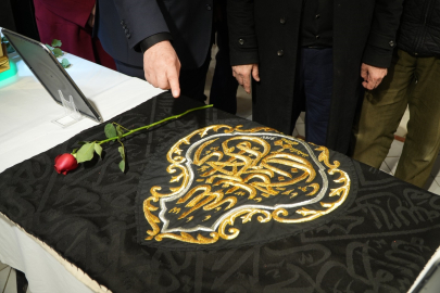 Kutsal emanetler Bursa’da: Kabe örtüleri, Sakal-ı Şerif ve Kadem-i Şerif