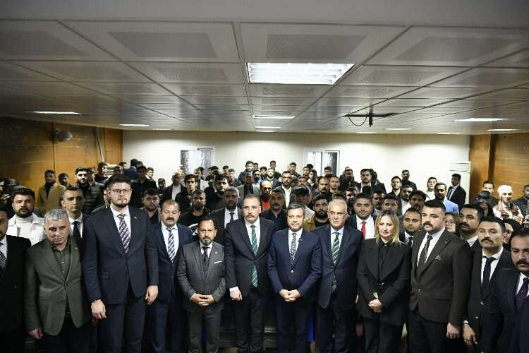 Cumhur İttifakı Adayı Kocaispir Adana Ülkü Ocakları'nı ziyaret etti 2