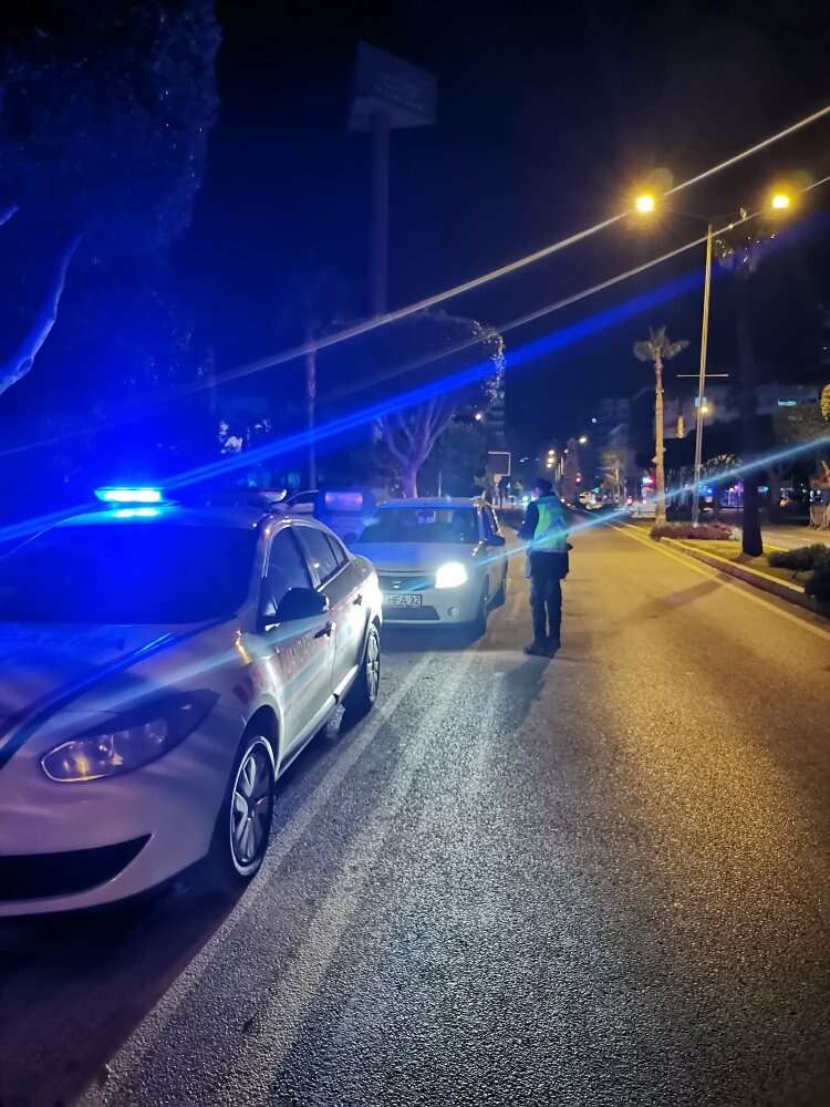  trafikten men antalya 