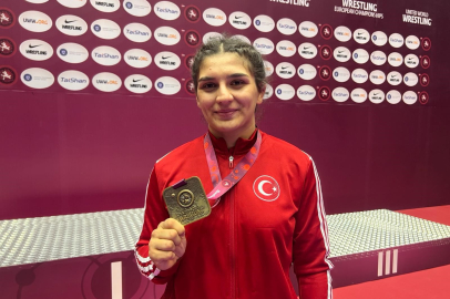 Türk Kadın Güreş Milli Takımı Avrupa İkincisi, Nesrin Baş Avrupa Şampiyonu