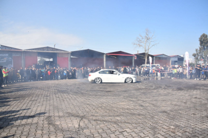 Ceyhan Car Fest Modifiye Araç Fuarı renkli açılış töreniyle başladı