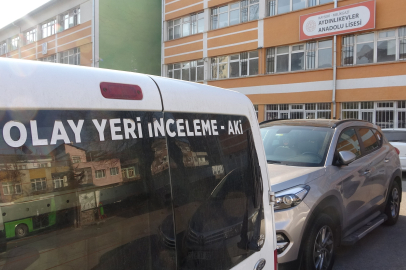 Kayseri Melikgazi İlçesinde bir okula yorgun mermi isabet etti