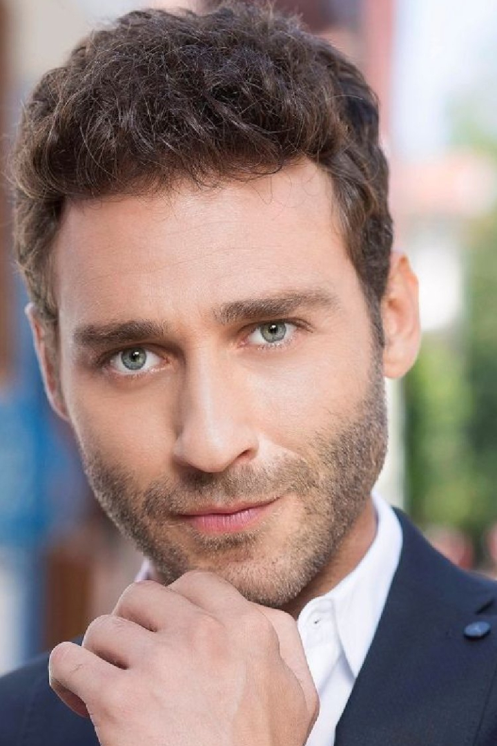 Muhteşem Yıldız'ın Leo'suydu, Seçkin Özdemir Mehmet Fetihler Sultanı'nda bakın kimi canlandırıyor!