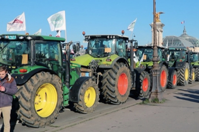 Fransız Çiftçilerin Macron'a Karşı Protestosu: Tarım Fuarı'nda Gerilim!