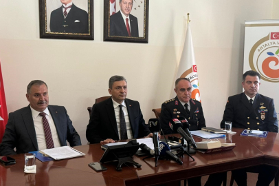 Antalya'da suç örgütüne yönelik operasyonda 14 kişi gözaltına alındı