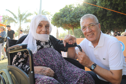 Mezitli Belediyesinden emeklilere ayda 500 lira destek