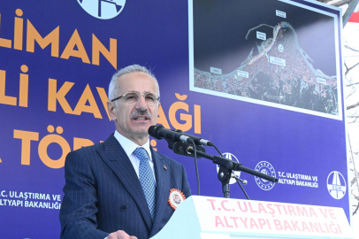 Ulaştırma ve Altyapı Bakanı Abdulkadir Uraloğlu: Hızlı tren Karadeniz’e geliyor