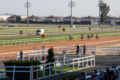 Adana'da "Özgecan Aslan - Kadına Şiddete Hayır Koşusu"