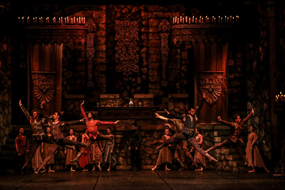 “Hamlet” Mersin’e geliyor