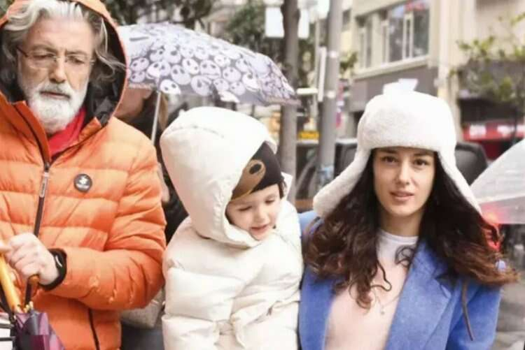 cansu tosunun babası