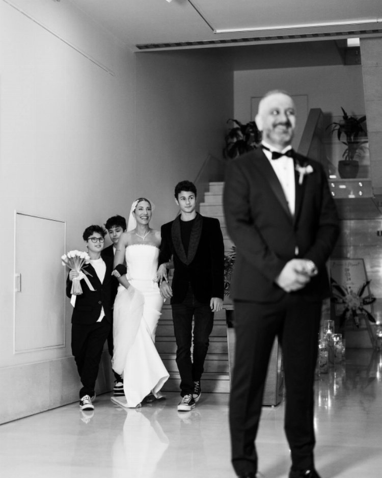Çağla Şikel, ablasının düğününde eski sevgilisiyle nikah şahidi oldu