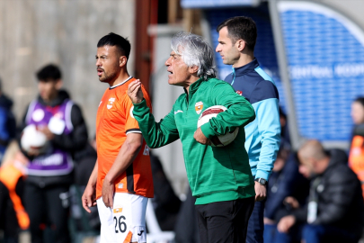 Kaplan son çeyrekte yıkıldı: 2-0