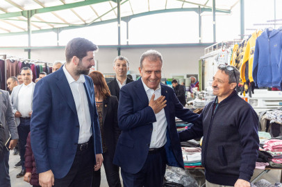 Başkan Vahap Seçer'e esnaf desteği