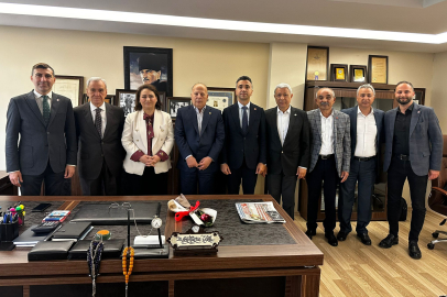 CHP'nin Efsane İsmi Mehmet Selahattin Çolak'tan tarihi çağrı: "CHP'li adaylara dört elle sarılalım"