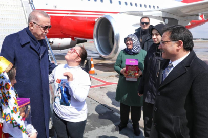 Recep Tayyip Erdoğan, Kayseri'de Down Sendromlu öğrenciler tarafından karşılandı