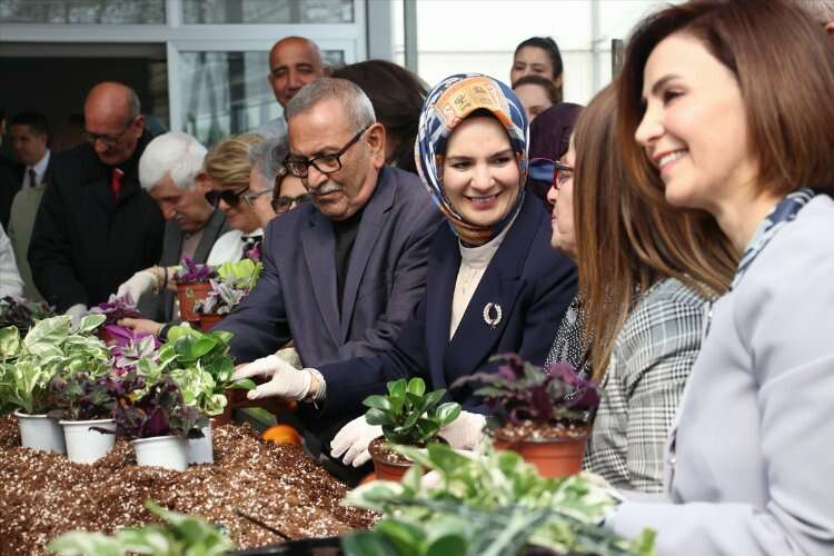 Aile ve Sosyal Hizmetler Bakanı Mahinur Özdemir 