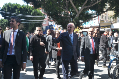 Memleket Partisi Genel Başkanı Muharrem İnce,  Mersin'de konuştu