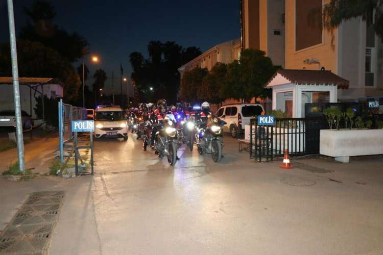 180 milyonluk sazan sarmalı operasyonu: 32 gözaltı