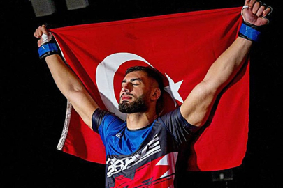 Türk Sporcu İbo Aslan, UFC'deki ilk maçında rakibini nakavt etti