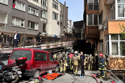 Apartmanda korkutan patlama, 1'i ağır 5 yaralı!