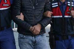 MSB: Türkiye'den Yunanistan'a geçmeye çalışan 2 şahıs sınır birlikleri tarafından yakalandı