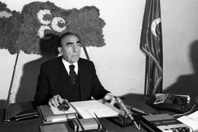 MHP Kurucu Genel Başkanı Alparslan Türkeş, vefatının 27. yılında anılıyor