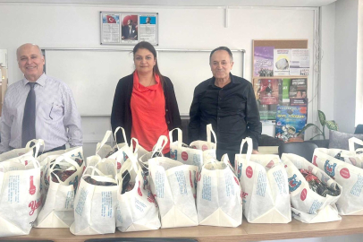 Hayırsever iş insanı  öğrencileri sevindirdi