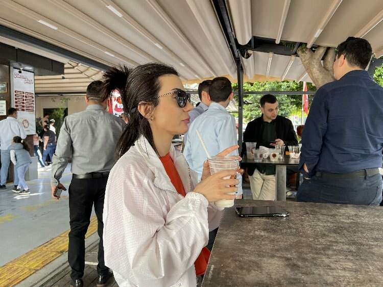 kazım büfe muzlu süt