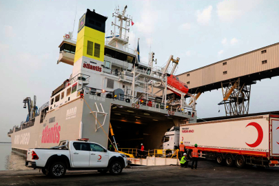 Kuveytli hayırseverlerin İyilik Gemisi Gazze'ye yardım için yola çıkıyor