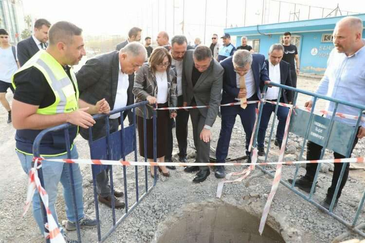 İskenderun Belediye Başkanı Mehmet Dönmez