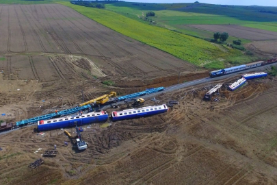 Çorlu Tren Kazası davasında karar: 9 sanığa hapis cezası verildi