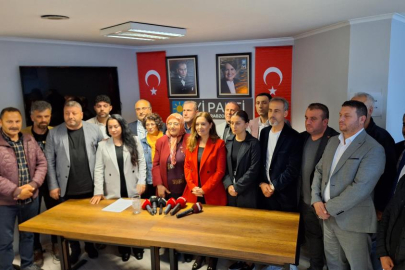 İYİ Parti Trabzon İl Başkanlığı'nda istifalarla il yönetimi düştü